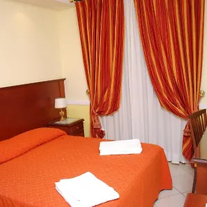 Valentino Palace Rom