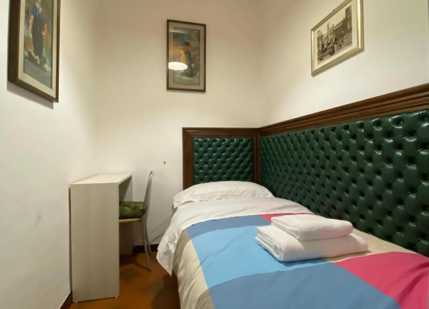 Fabio Rooms 102 ローマ